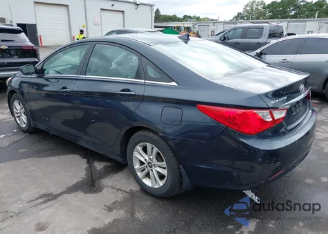 2013 Hyundai Sonata Gls z USA, uszkodzony, nr VIN 5NPEB4AC6DH573719